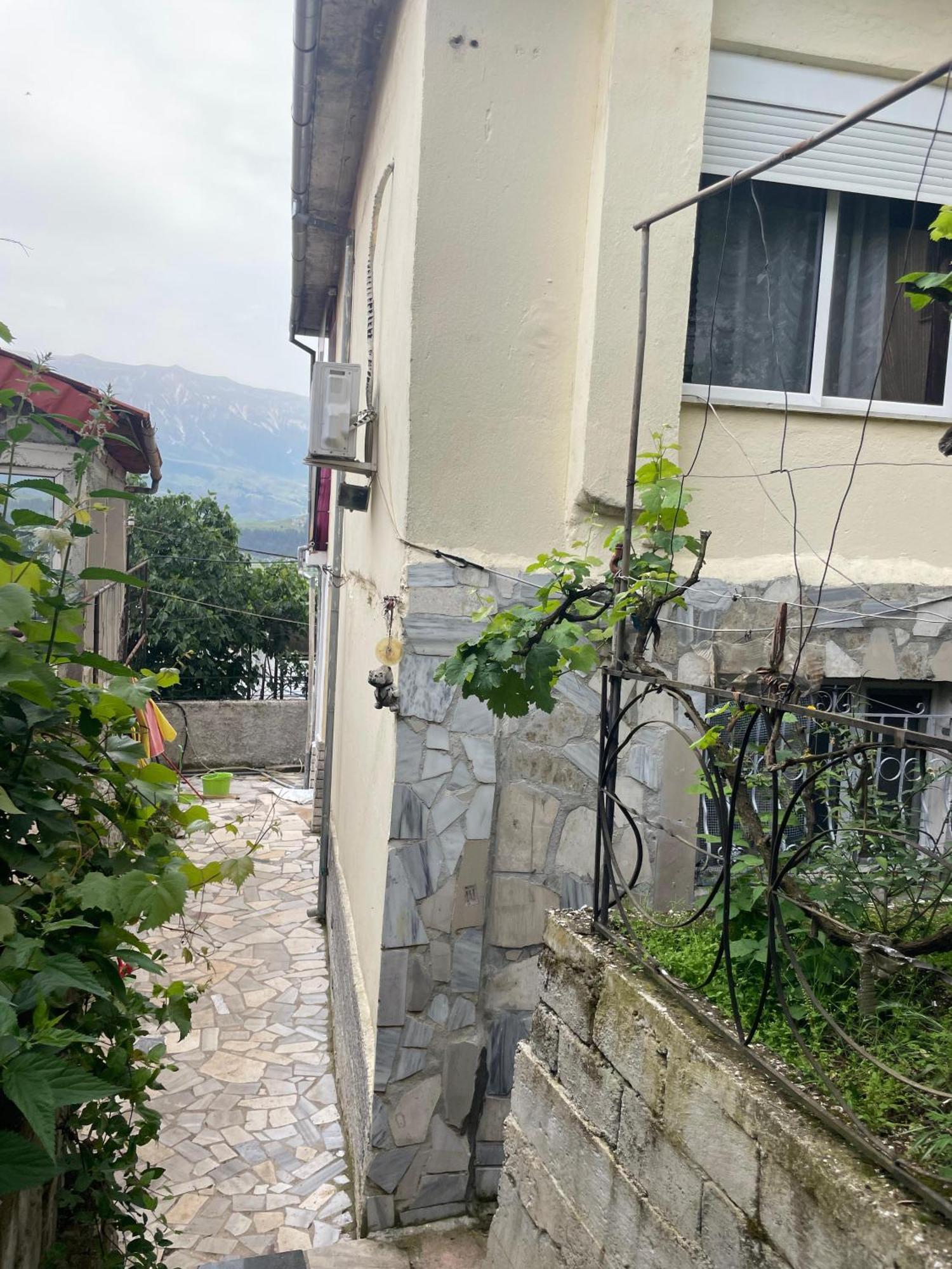 Bazzar 2 Hotel Gjirokastër Exterior foto